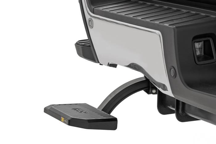 Rough Country - Retractable Bed Step Manual Pull Ford F-250/F-350 Super Duty (23-26) Rough Country