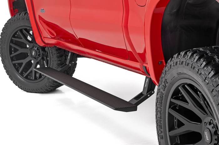 Rough Country - Power Running Boards Dual Electric Motor Crew Cab Silverado/Sierra 1500/2500HD/3500HD (19-26) Rough Country