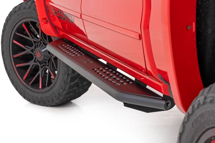 Rough Country - OV2 Running Boards Side Step Bars Crew Cab Silverado/Sierra 1500/2500HD/3500HD (07-19 & Classic) Rough Country