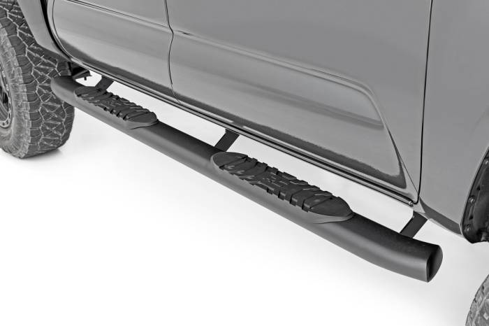 Rough Country - Oval Nerf Step Double Cab Black Toyota Tacoma 2WD/4WD (2005-2023) Rough Country