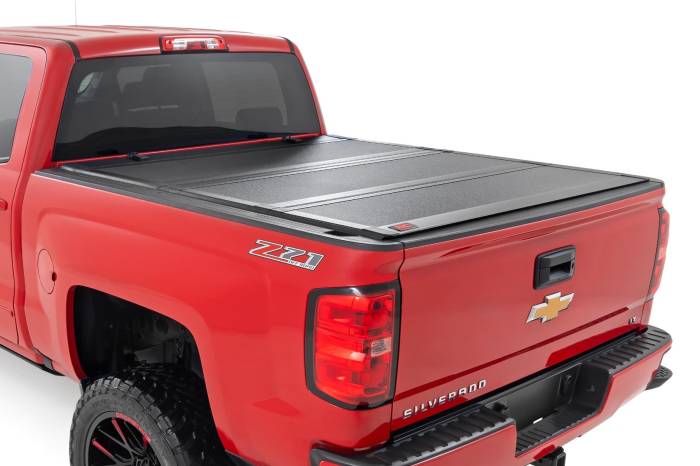 Rough Country - Hard Tri-Fold Flip Up Bed Cover 6 Foot 7 Inch Bed Rail Cap Silverado/Sierra 1500/2500HD/3500HD (14-19) Rough Country