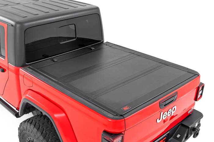 Rough Country - Hard Tri-Fold Flip Up Bed Cover 5 Foot Bed Jeep Gladiator JT 4WD (2020-2025) Rough Country