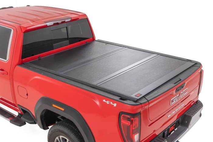 Rough Country - Hard Low Profile Bed Cover 6 Foot 9 Inch Bed Rail Caps Silverado/Sierra 2500HD/3500HD (20-26) Rough Country