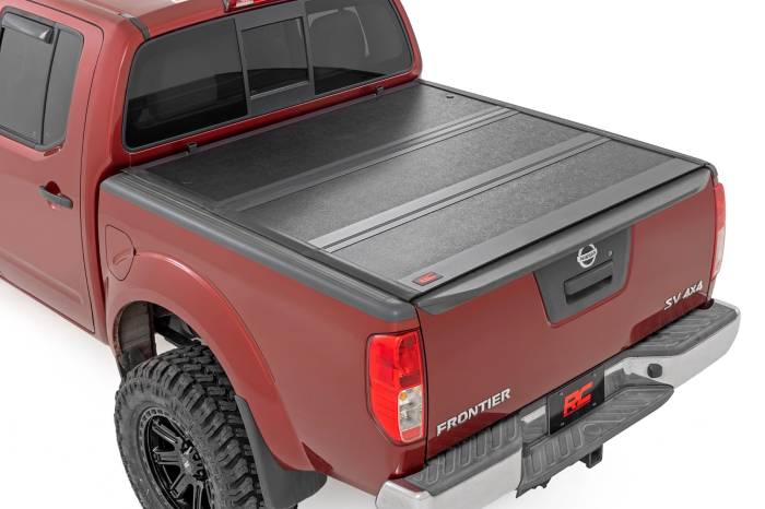 Rough Country - Hard Low Profile Bed Cover 5 Foot Bed Cargo Mgmt Nissan Frontier (05-21) Rough Country