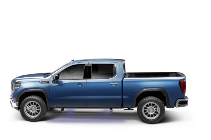 AMP Research - AMP Research 22-23 Chevy/GMC Silverado/Sierra 1500 & 2024 2500/3500HD PowerStep Plug N Play - 76255-01A