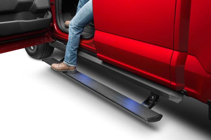 AMP Research - AMP Research 19-22 Ram 1500 Crew Cab PowerStep XL - Black (Incl OEM Style Illumination) - 77240-01A