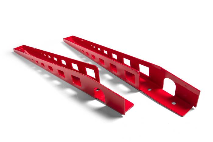 BDS Suspension - BDS Suspension Give your BDS-equipped late-model Chevy/GMC 1500 that custom touch with these new compression struts (aka kicker bars). Designed to bolt on to your 4-6" BDS lift kits, these compression struts add strength and rigidity to the front sub-f