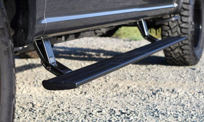 AMP Research - AMP Research 15-20 Cadillac Escalade/GMC Yukon/Yukon XL/Chevy Tahoe/PowerStep (Gas Model Only) - 86127-01A