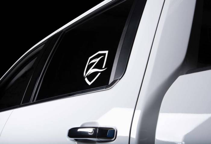 Zone Offroad - Zone Offroad Shield Decal - 7in White - ZONU9107