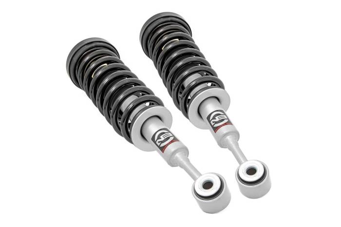 Rough Country - 2.5 Inch Leveling Kit Loaded Strut Ford F-150 4WD (2004-2008) Rough Country