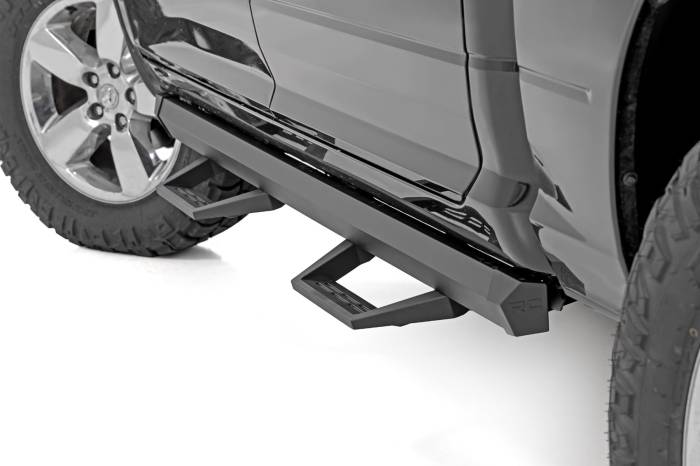 Rough Country - SRL2 Adj Aluminum Step Crew Cab Ram 1500/2500/3500 2WD/4WD (2010-2018 & Classic) Rough Country