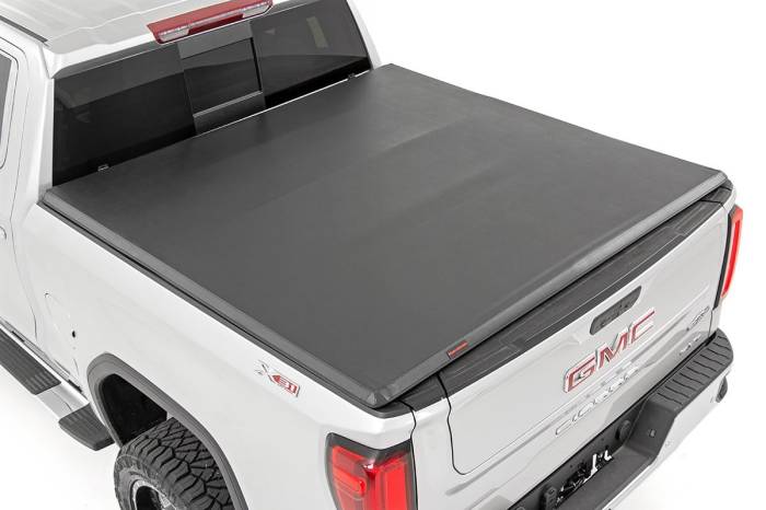 Rough Country - Soft Tri-Fold Bed Cover 5 Foot 10 Inch Bed Chevy/GMC Sierra 1500 (19-26)/Silverado 1500 (19-26) Rough Country