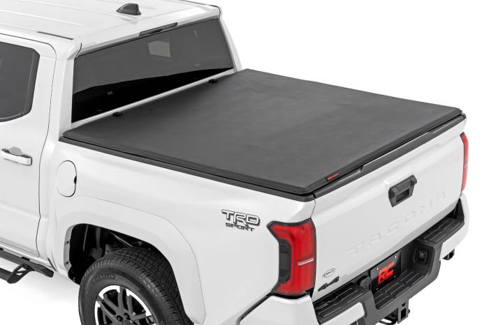Rough Country - Soft Tri-Fold Bed Cover 5 Foot Bed Dbl Cab Toyota Tacoma 2WD/4WD (24-26) Rough Country