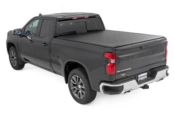 Rough Country - Soft Roll Up Bed Cover 6 Foot 7 Inch Bed Chevy/GMC Sierra 1500 (19-26)/Silverado 1500 (19-26) Rough Country