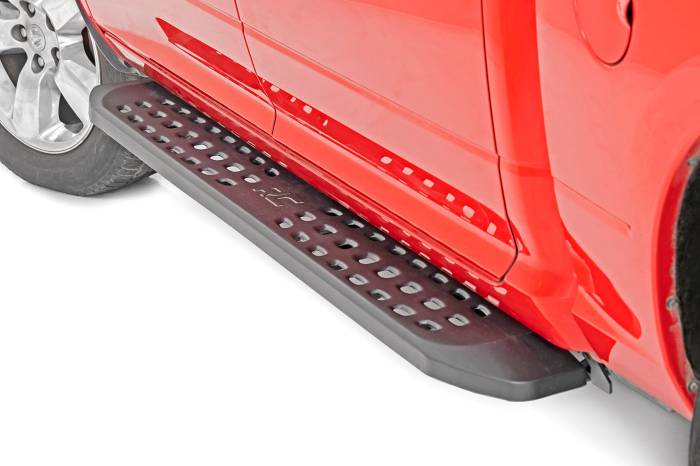 Rough Country - RPT2 Running Boards Crew Cab Black Ram 1500 2WD/4WD (2009-2018 & Classic) Rough Country