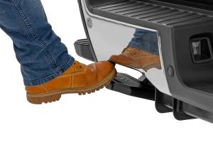 Rough Country - Retractable Bed Step Manual Pull Ford F-250/F-350 Super Duty (23-26) Rough Country - Image 2