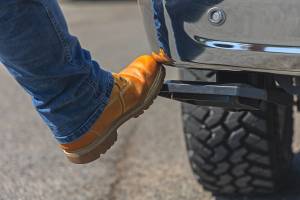 Rough Country - Retractable Bed Step Manual Pull Ford F-150 (21-26)/F-150 Lightning (22-26) Rough Country - Image 6