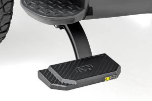 Rough Country - Retractable Bed Step Manual Pull Silverado/Sierra 2500HD/3500HD (15-19) Rough Country - Image 2