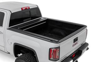Rough Country - Powered Retractable Bed Cover 5 Foot 9 Inch Bed Silverado/Sierra 1500 (14-18 & Classic) Rough Country - Image 2