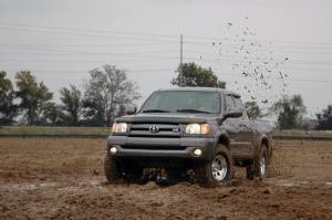 Rough Country - 2.5 Inch Lift Kit N3 Struts Toyota Tundra 4WD (2000-2006) Rough Country - Image 3