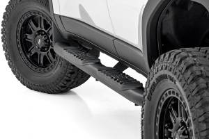 Oval Nerf Steps Black Toyota Land Cruiser 4WD (2024-2026) Rough Country
