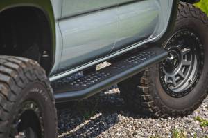 Rough Country - OV2 Running Boards Side Step Bars Crew Cab Toyota Tacoma 2WD/4WD (16-23) Rough Country - Image 6