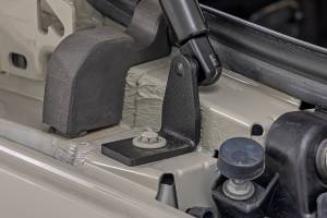 Rough Country - Hood Struts Mercedes-Benz Sprinter 3500 (19-22)/Sprinter 3500XD (19-25) Rough Country - Image 4