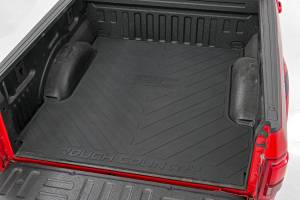 Bed Mat 5 Foot 7 Inch Bed RC Logo Ford F-150 2WD/4WD (2004-2014) Rough Country