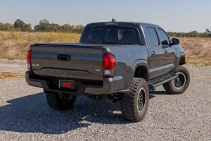 Rough Country - HD2 Aluminum Running Boards Double Cab Toyota Tacoma 2WD/4WD (2005-2023) Rough Country - Image 5