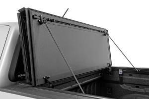 Rough Country - Hard Tri-Fold Flip Up Bed Cover 6 Foot Bed Chevy/GMC Canyon/Colorado (15-26) Rough Country - Image 3