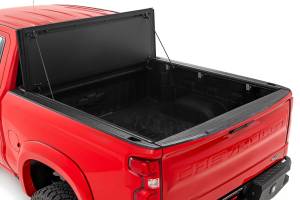 Rough Country - Hard Tri-Fold Flip Up Bed Cover 5 Foot 10 Inch Bed Chevy/GMC Sierra 1500 (19-26)/Silverado 1500 (19-26) Rough Country - Image 2