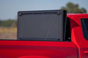 Rough Country - Hard Tri-Fold Flip Up Bed Cover 5 Foot 10 Inch Bed Chevy/GMC Sierra 1500 (19-26)/Silverado 1500 (19-26) Rough Country - Image 6