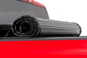 Rough Country - Hard Roll Up Bed Cover 5 Foot 9 Inch Bed Silverado/Sierra 1500 (14-18 & Classic) Rough Country - Image 4