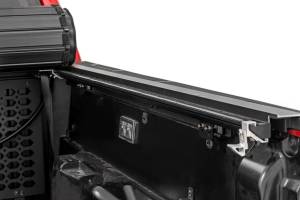 Rough Country - Hard Roll Up Bed Cover 5 Foot Bed Toyota Tacoma 2WD/4WD (2024-2026) Rough Country - Image 5
