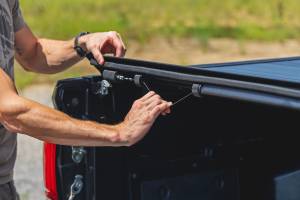 Rough Country - Hard Roll Up Bed Cover 5 Foot Bed Toyota Tacoma 2WD/4WD (2016-2023) Rough Country - Image 5