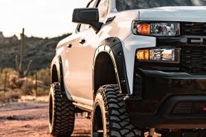 Rough Country - Fender Flares Defender GAZ Summit White Chevy Silverado 1500 (19-26) Rough Country - Image 2