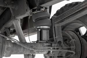 Rough Country - Air Spring Kit w/compressor Wireless Controller 6 Inch Lift Kit Silverado/Sierra 2500HD (01-10) Rough Country - Image 5