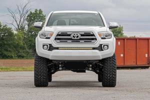 Rough Country - 6 Inch Lift Kit Toyota Tacoma 2WD/4WD (2005-2015) Rough Country - Image 3