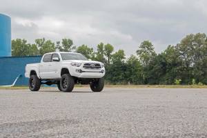 Rough Country - 6 Inch Lift Kit Toyota Tacoma 2WD/4WD (2005-2015) Rough Country - Image 4