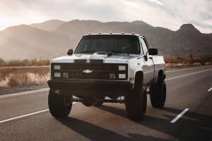 Rough Country - 6 Inch Lift Kit Chevy/GMC C10/K10 Truck & SUV/K5 Blazer 4WD (1977-1991) Rough Country - Image 3