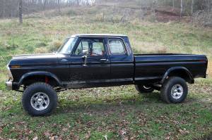 Rough Country - 4 Inch Lift Kit Rear Springs Ford F-250 4WD (1977-1979) Rough Country - Image 3