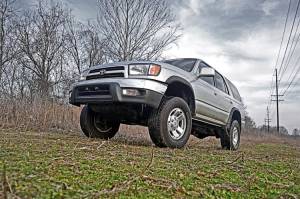 Rough Country - 3 Inch Lift Kit M1 Struts/M1 Toyota 4Runner 2WD/4WD (1996-2002) Rough Country - Image 3