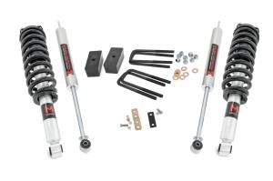 2.5 Inch Lift Kit M1 Struts/M1 Toyota Tundra 4WD (2000-2006) Rough Country