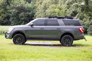 Rough Country - 3 Inch Lift Kit UCA M1 Struts Ford Expedition 4WD (2018-2024) Rough Country - Image 3