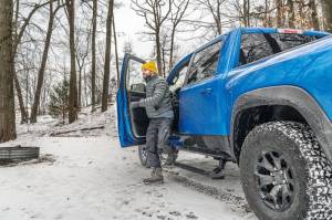 AMP Research - AMP Research 19-22 Ram 1500 Crew Cab PowerStep Xtreme - Black (Incl OEM Style Illumination) - 78240-01A - Image 3