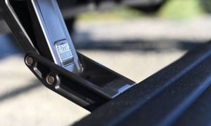 AMP Research - AMP Research 15-20 Chevy/GMC Silverado 2500-3500/Sierra 2500-3500/Crew & Double Cab PowerStep - 86147-01A - Image 4
