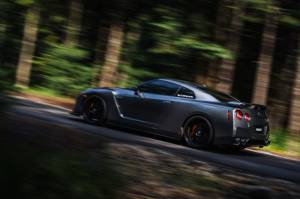 MBRP - MBRP 2009-2023 Nissan GTR 3.8L Stainless Steel 3.5in Cat-Back, Dual Split Rear Quad Carbon Tips - S44073CF - Image 4