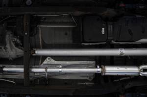 MBRP - MBRP 19-21 Chevrolet Silverado 1500 5.3L 3in Cat Back w/ 2.5in OD Carbon Fiber Tips - T304 - S50043CF - Image 2