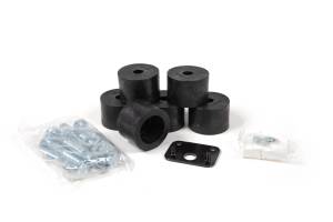 BDS Suspension Maintain proper driveline angles on your 2003-2006 Jeep Wrangler TJ by installing a BDS Transfer Case Drop Kit. These new kits utilize 1-piece steel tube spacers to drop the t-case to reposition the transfer case output shaft on lifted a