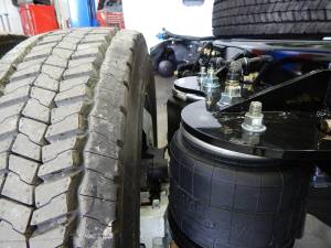 Kelderman - 2008-2016 Ford F-450/550 Chassis Cab 4-Link Rear Air Suspension (Stock Height) - Image 12